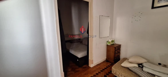 Moradia T8 para Venda em Portimão