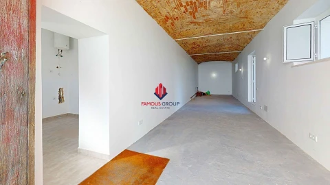 Moradia T7 para Venda em Portimão
