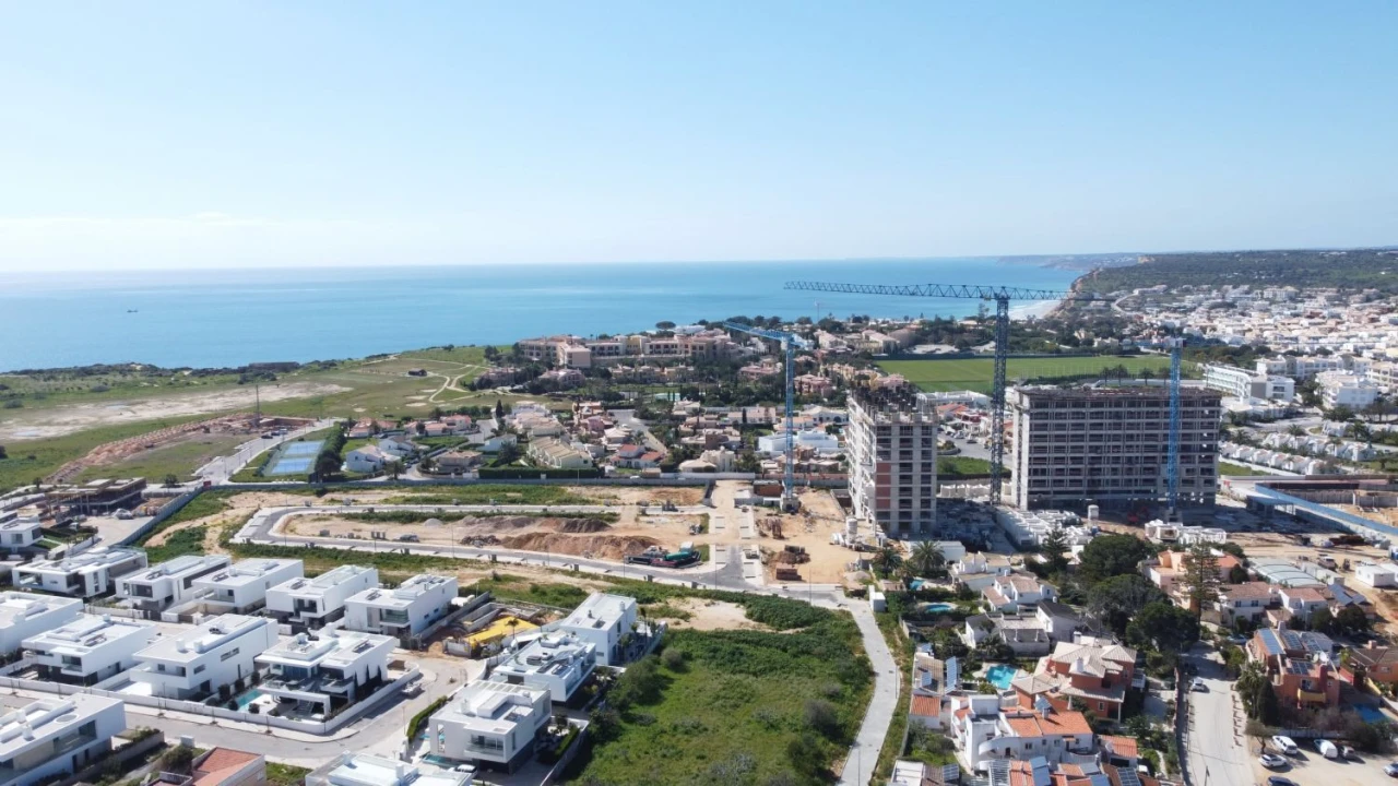 Moradia T4 para Venda em Lagos (São Sebastião e Santa Maria) Foto 9