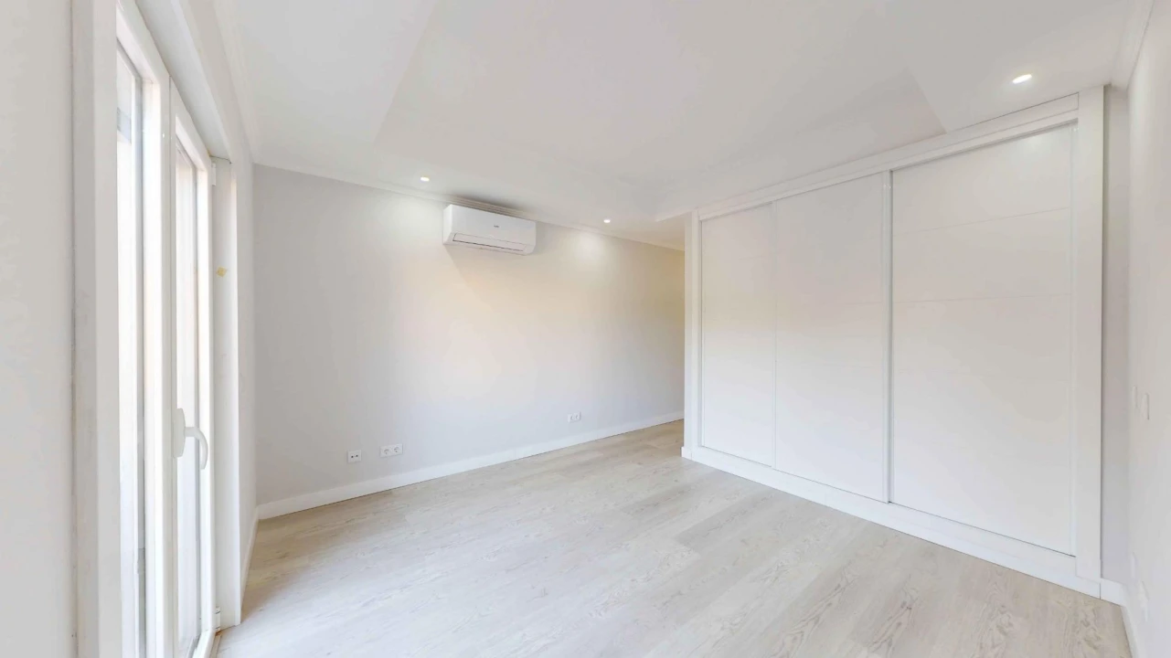 Moradia T3 para Venda em Estômbar e Parchal Foto 15