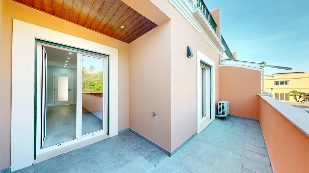 Moradia T3 para Venda em Estômbar e Parchal Foto 9