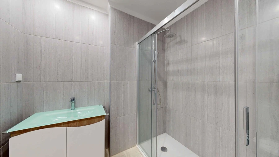 Moradia T3 para Venda em Estômbar e Parchal Foto 12