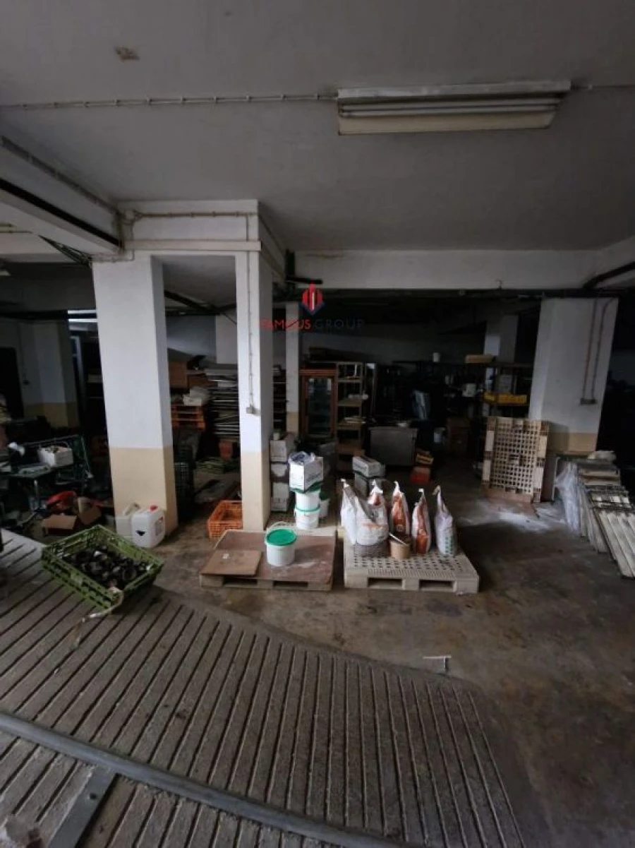 Armazém para Venda em Portimão Foto 1