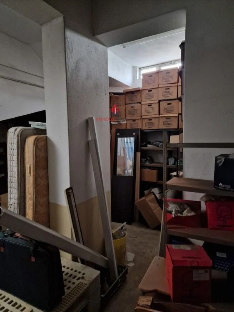 Armazém para Venda em Portimão Foto 12