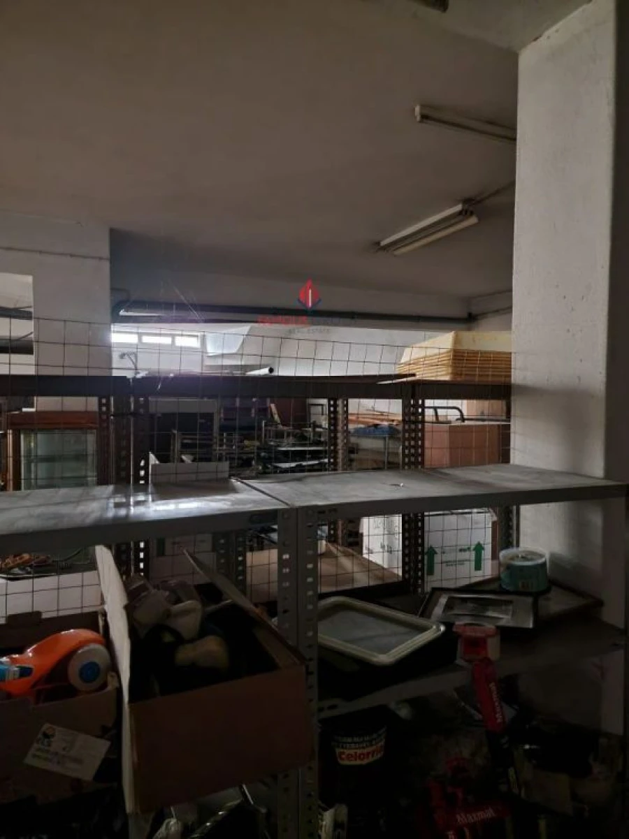 Armazém para Venda em Portimão Foto 7