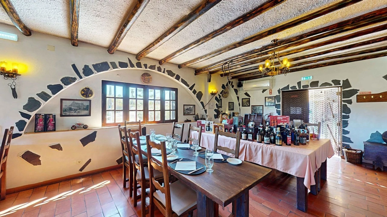 Negócio para Venda em Mexilhoeira Grande Foto 22