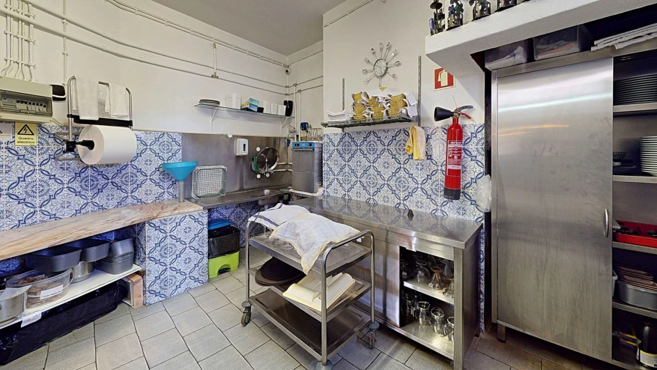 Negócio para Venda em Mexilhoeira Grande Foto 35