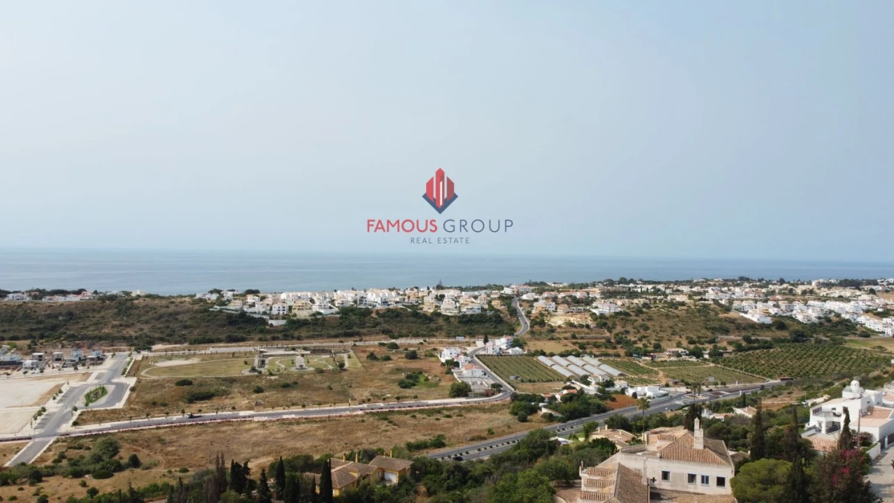 Terreno para Venda em Albufeira e Olhos de Água Foto 8