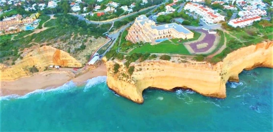Moradia T5 para Venda em Lagoa e Carvoeiro