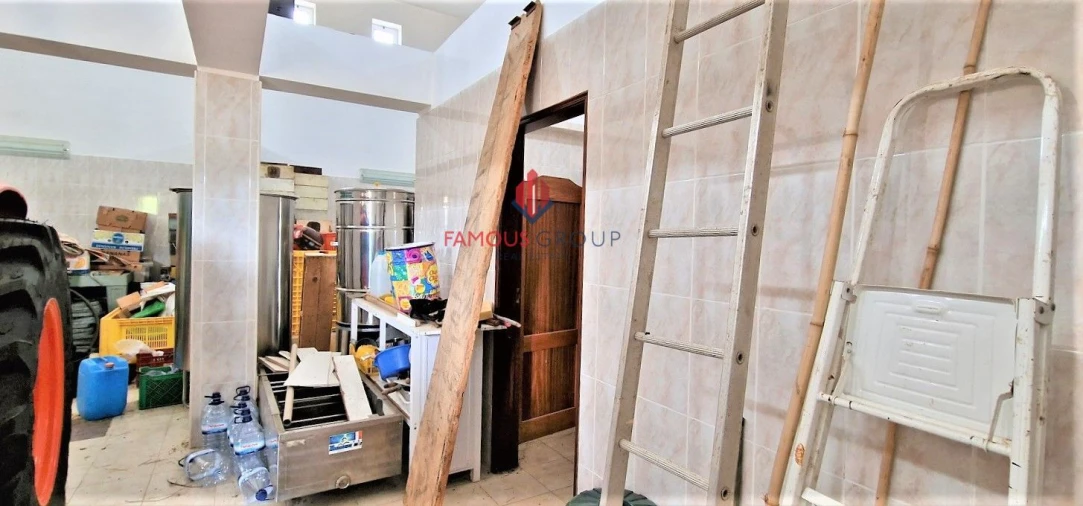 Moradia T5 para Venda em Alferce Foto 20