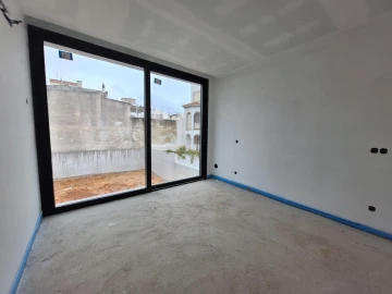 Moradia T3 para Venda em Estômbar e Parchal
