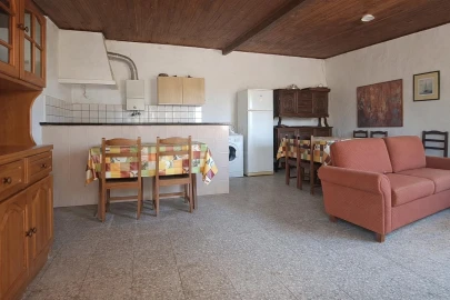 Moradia T1 para Venda em Luz