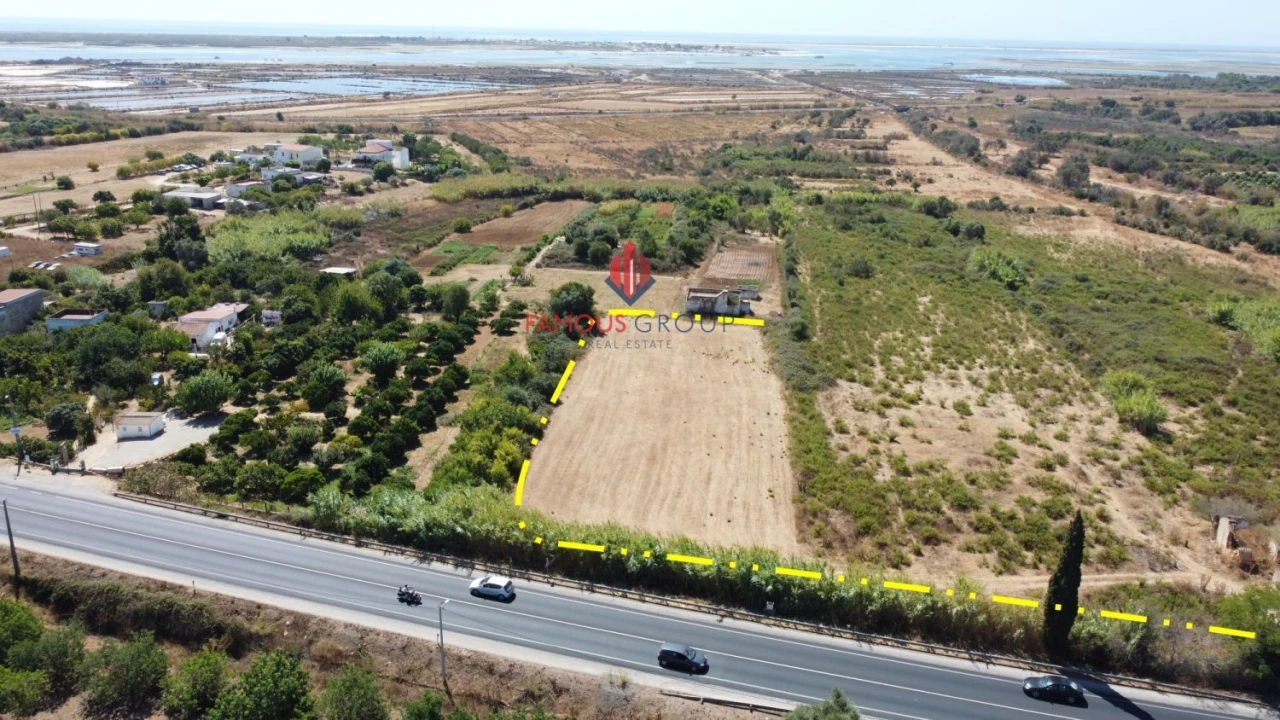 Terreno Agricola ou Rústico para Venda em Quelfes Foto 1
