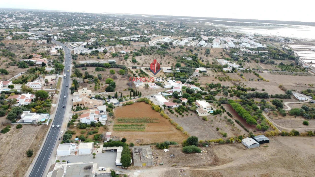 Terreno para Venda em Quelfes Foto 6