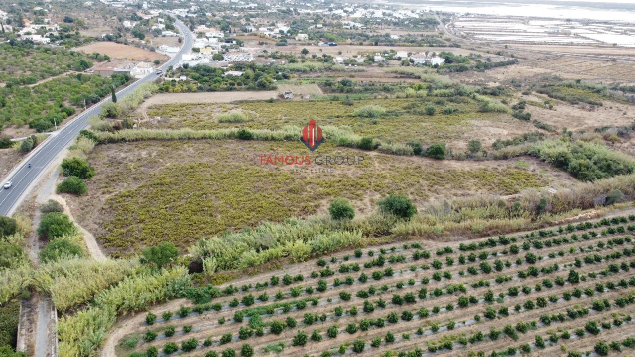 Terreno para Venda em Quelfes Foto 7
