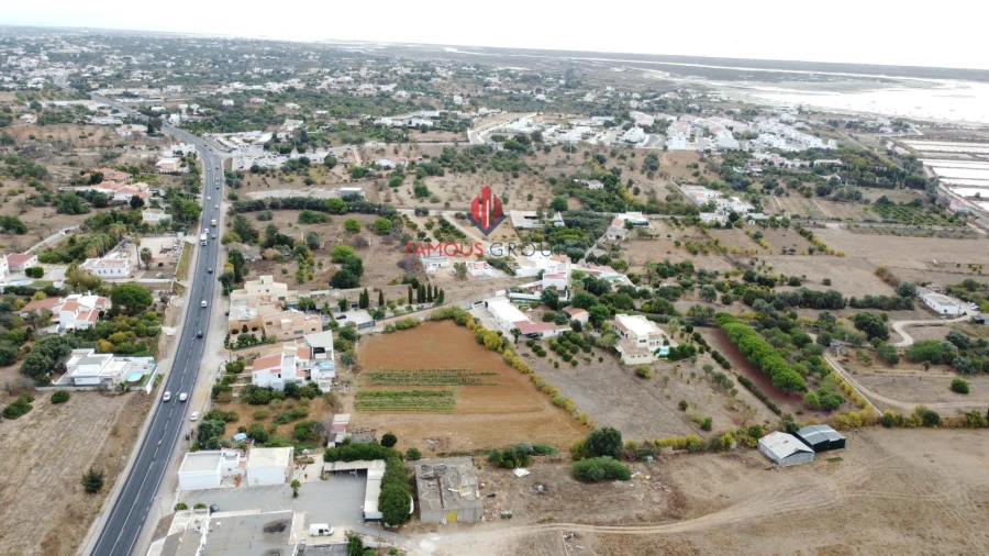 Terreno para Venda em Quelfes Foto 6