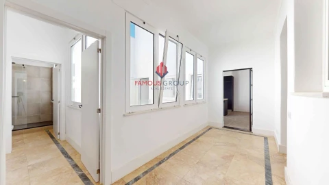 Moradia T11 para Venda em Portimão