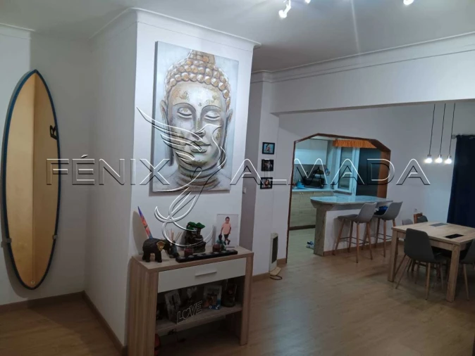 Apartamento T3 para Venda em Laranjeiro e Feijó Foto 12