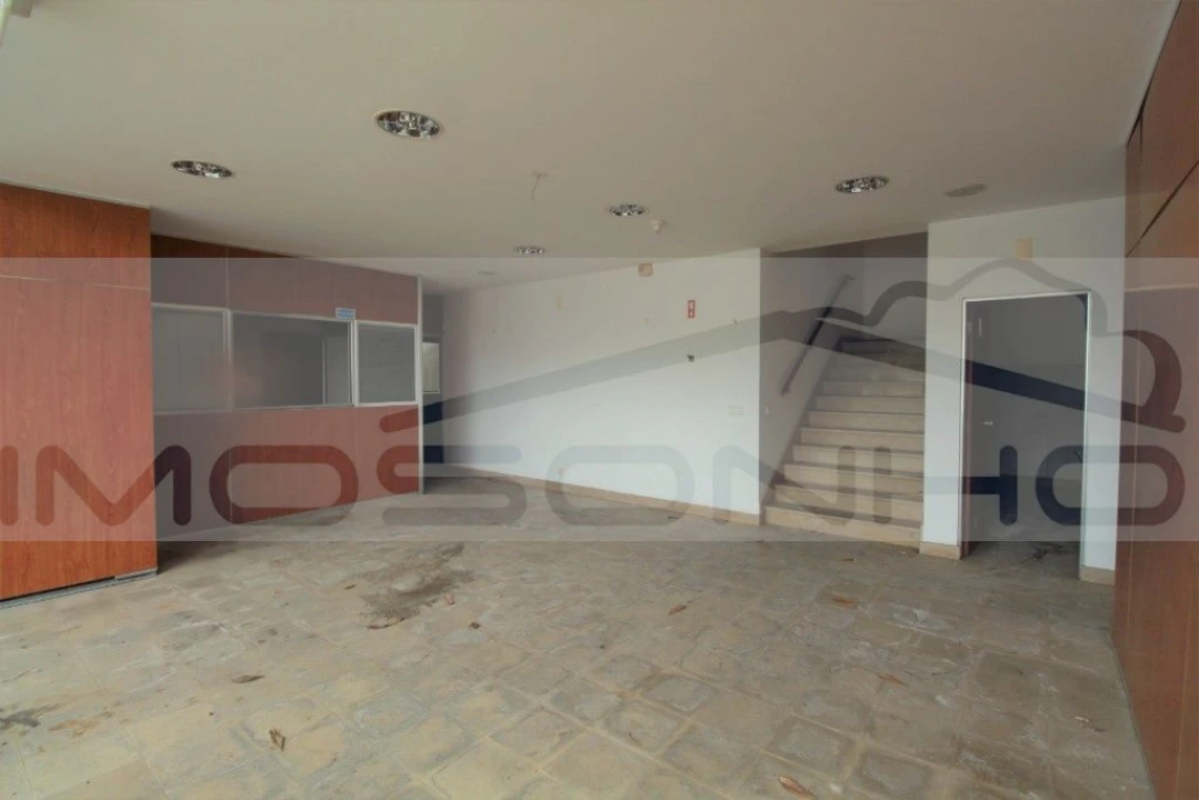 Negócio para Venda em Golpilheira Foto 3