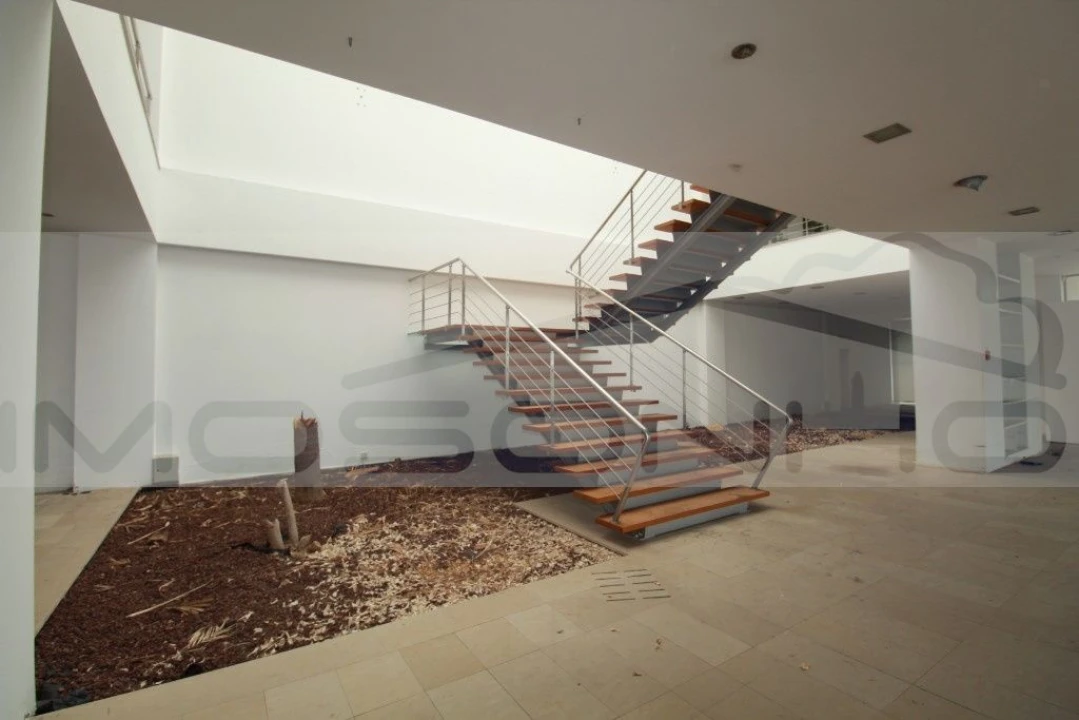 Negócio para Venda em Golpilheira Foto 43