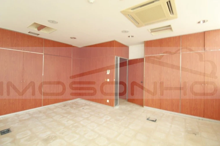 Negócio para Venda em Golpilheira Foto 11