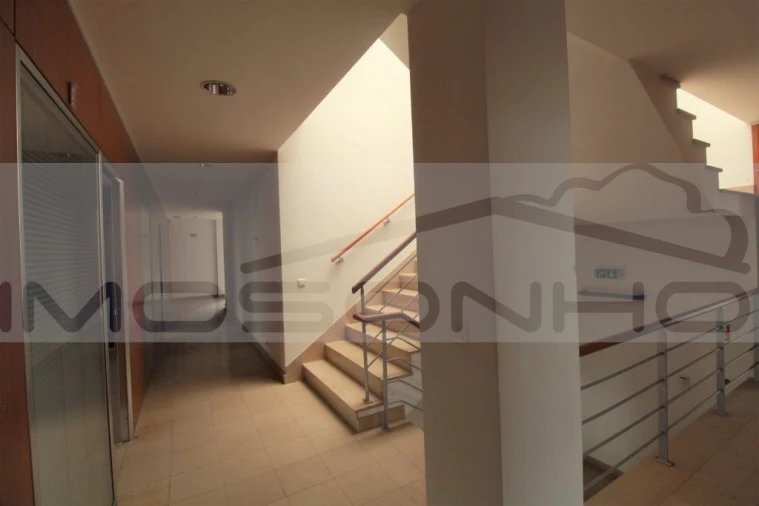 Negócio para Venda em Golpilheira Foto 23