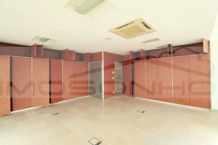 Negócio para Venda em Golpilheira Foto 32