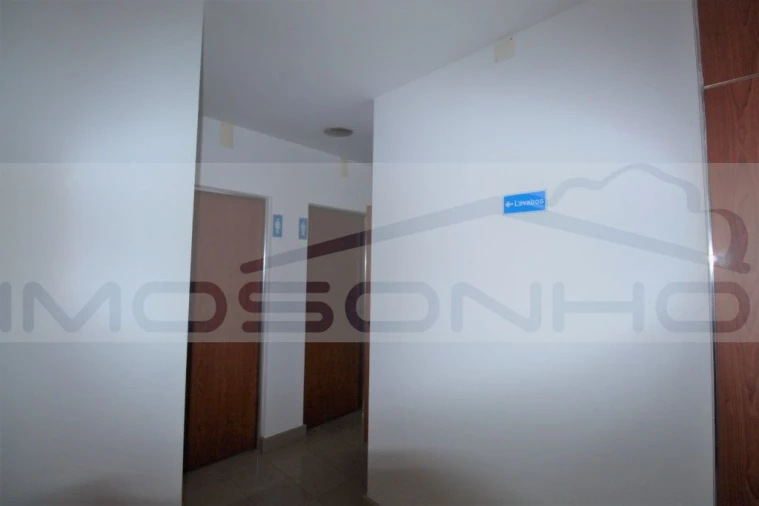 Negócio para Venda em Golpilheira Foto 40