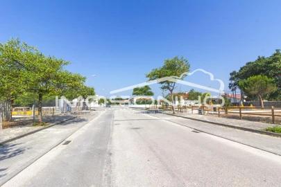 Terreno para Venda em Marinha Grande