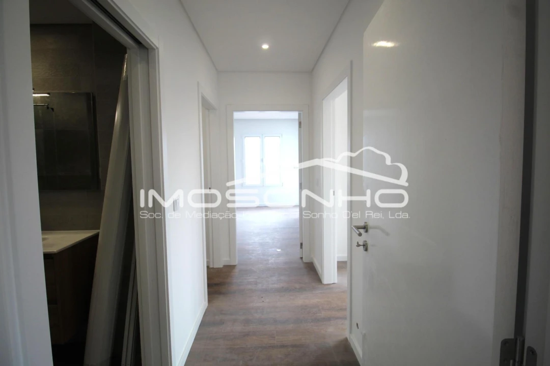 Apartamento T3 para Venda em Marinha Grande Foto 11