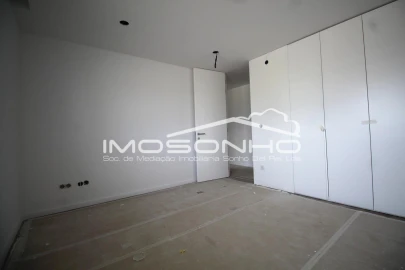 Apartamento T3 para Venda em Pataias e Martingança