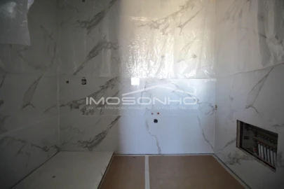 Apartamento T3 para Venda em Pataias e Martingança