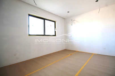 Apartamento T3 para Venda em Pataias e Martingança