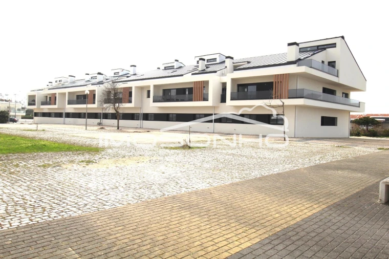 Apartamento T3 para Venda em Pataias e Martingança