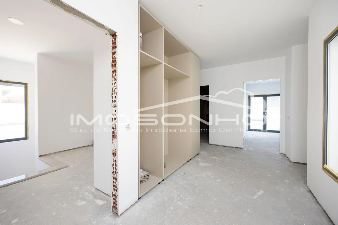 Moradia T3 para Venda em Leiria, Pousos, Barreira e Cortes Foto 12