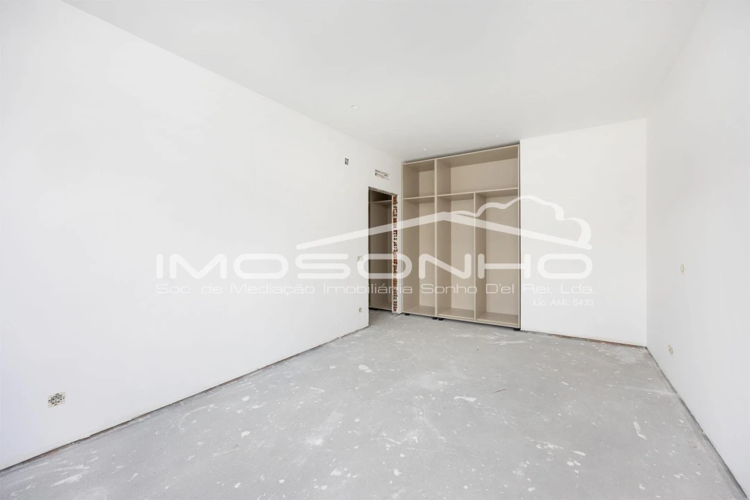 Moradia T3 para Venda em Leiria, Pousos, Barreira e Cortes Foto 15
