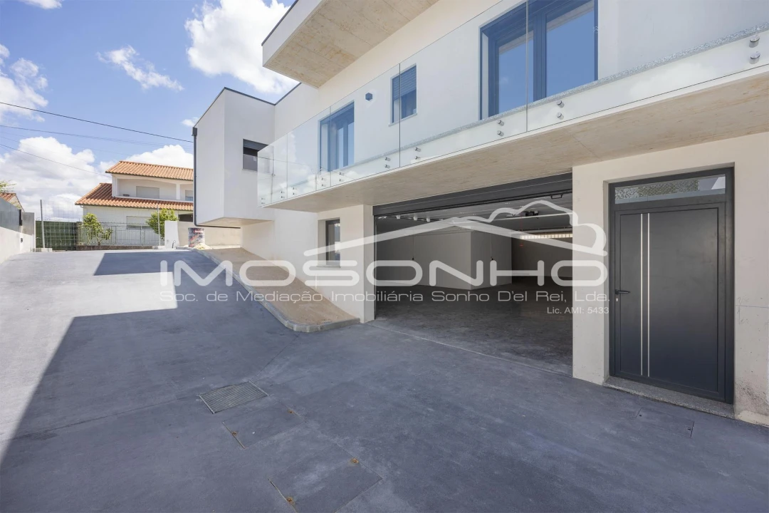 Moradia T3 para Venda em Leiria, Pousos, Barreira e Cortes Foto 19