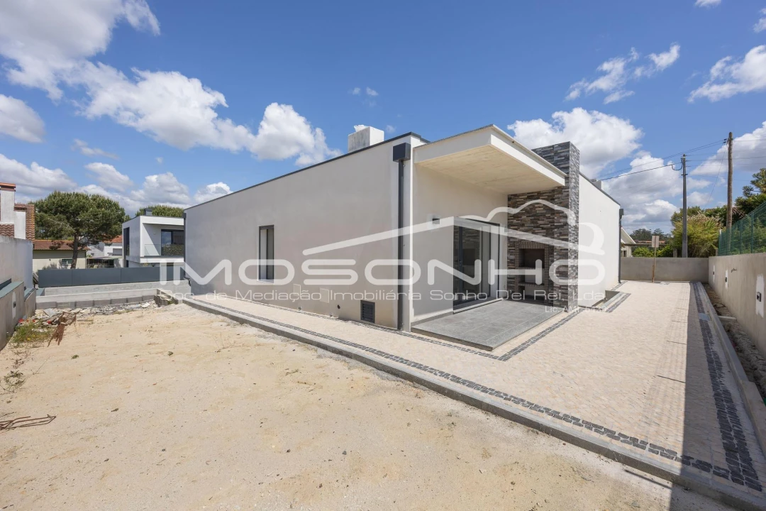 Moradia T3 para Venda em Leiria, Pousos, Barreira e Cortes Foto 21