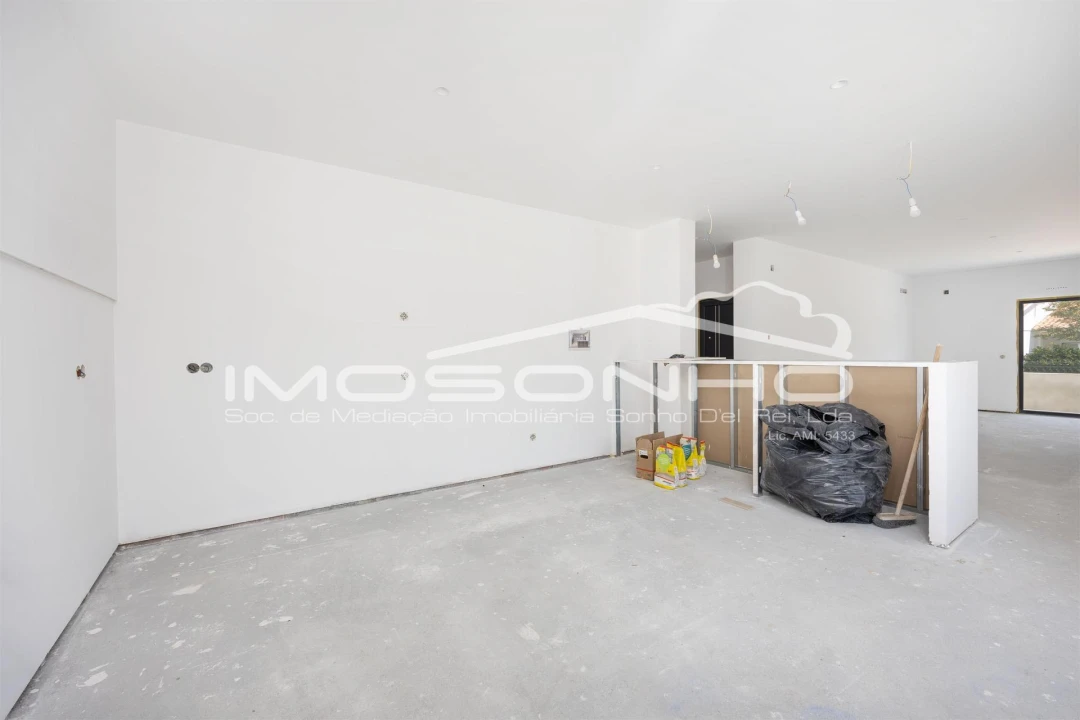 Moradia T3 para Venda em Leiria, Pousos, Barreira e Cortes Foto 5