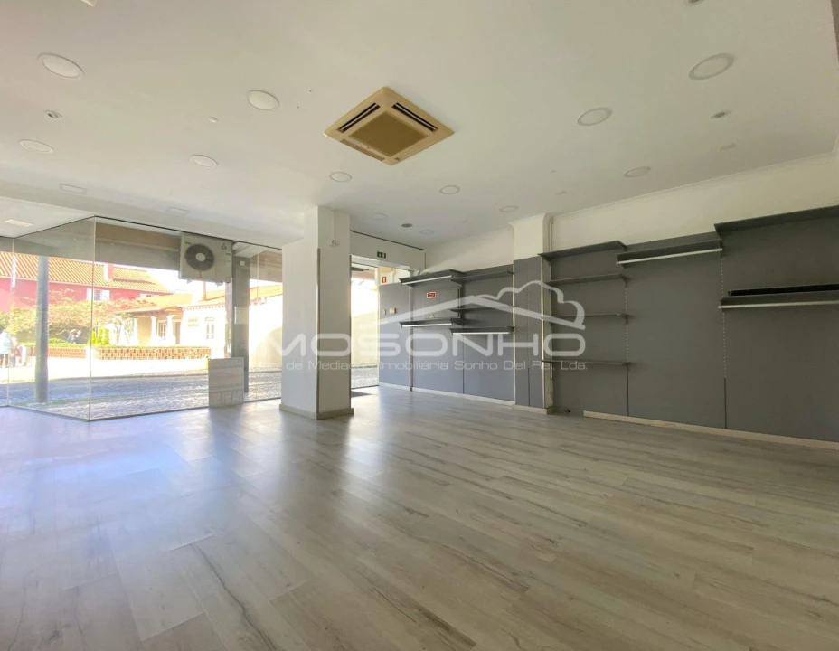 Negócio para Arrendamento em Marinha Grande Foto 2