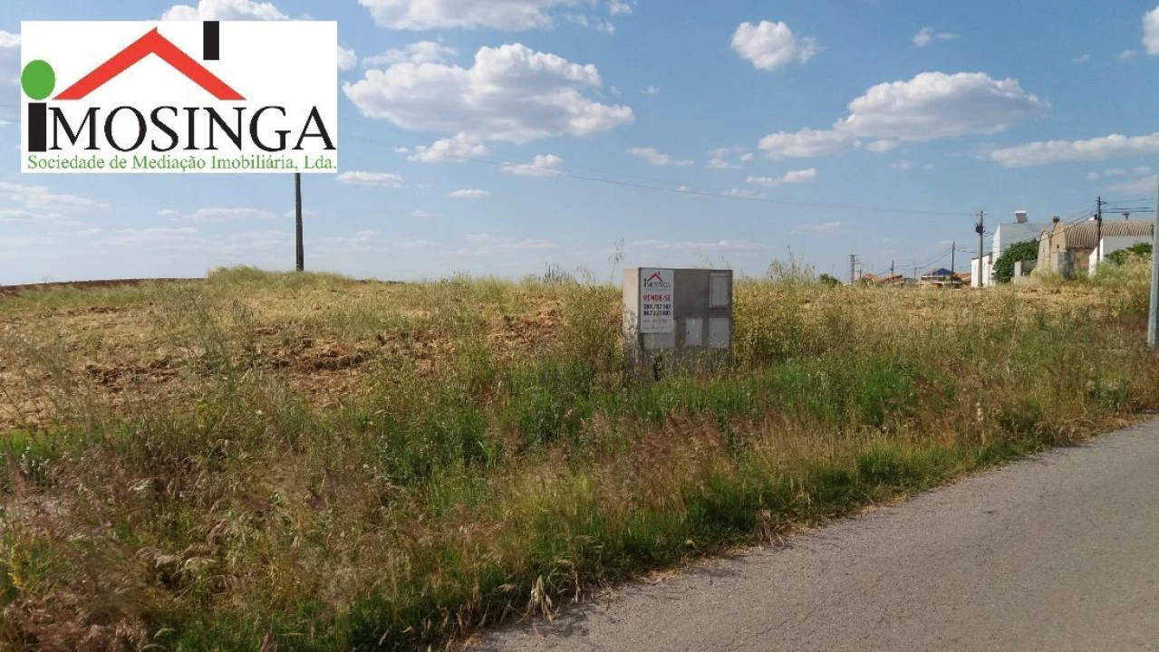 Terreno para Venda em Ferreira do Alentejo e Canhestros Foto 2