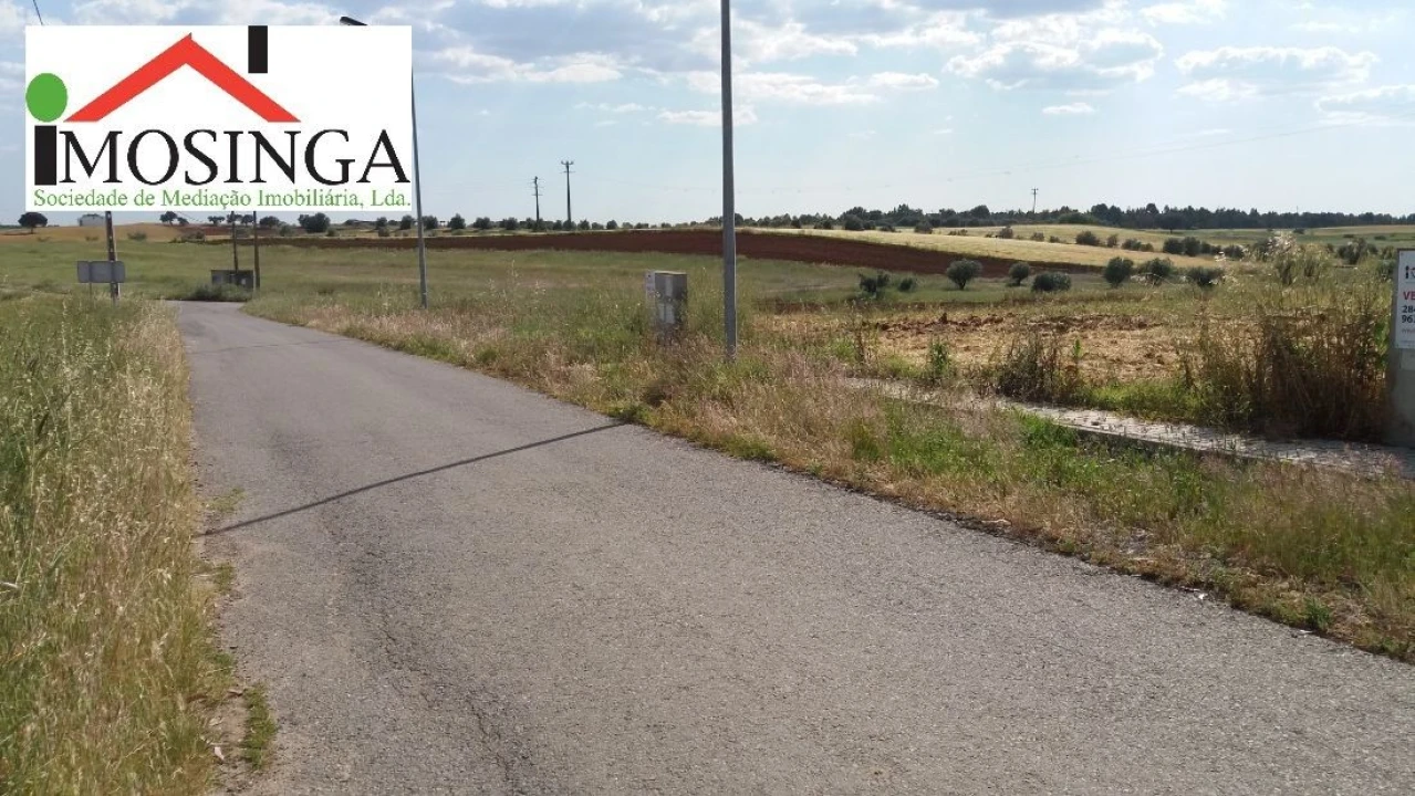 Terreno para Venda em Ferreira do Alentejo e Canhestros Foto 6