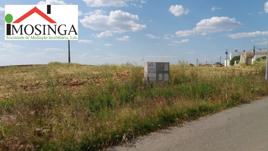 Terreno para Venda em Ferreira do Alentejo e Canhestros Foto 2