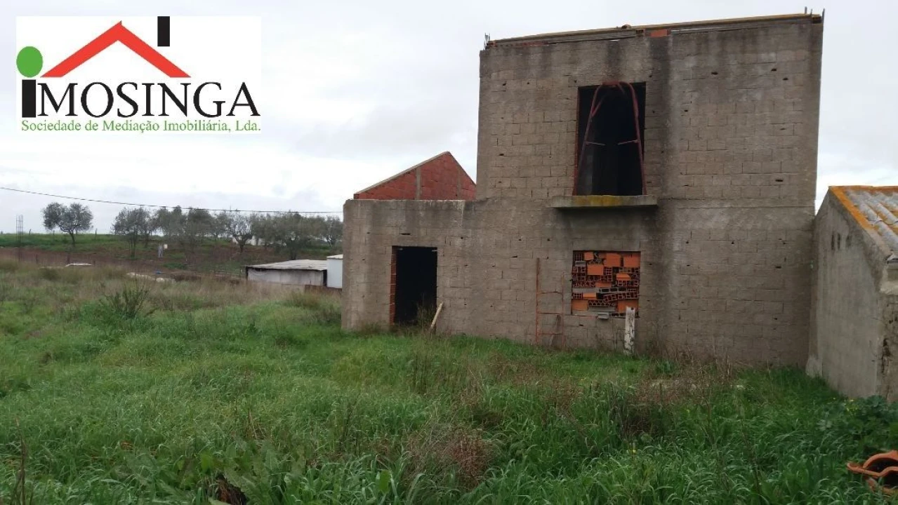 Terreno para Venda em Figueira dos Cavaleiros Foto 3