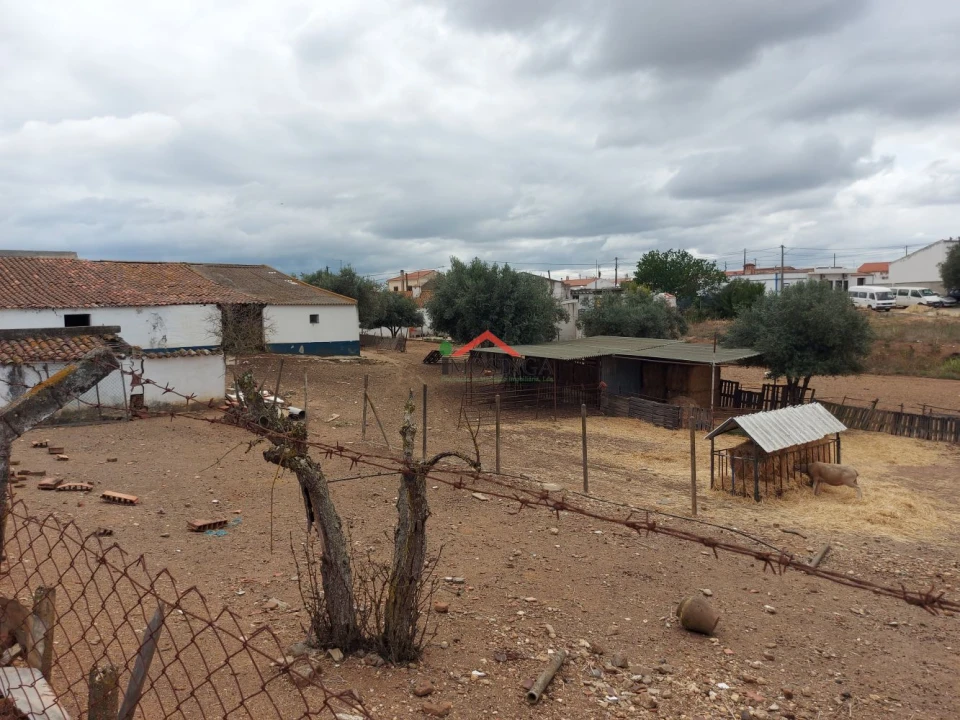 Moradia T2 para Venda em Ferreira do Alentejo e Canhestros Foto 14
