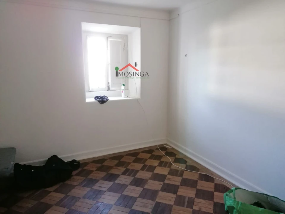 Apartamento T4 para Venda em Ferreira do Alentejo e Canhestros Foto 18