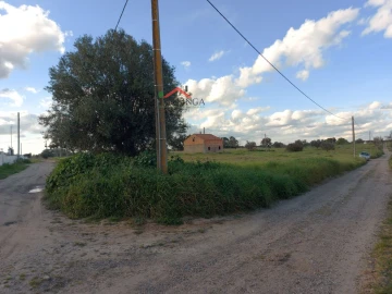 Moradia para Venda em Ferreira do Alentejo e Canhestros