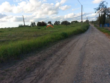 Moradia para Venda em Ferreira do Alentejo e Canhestros