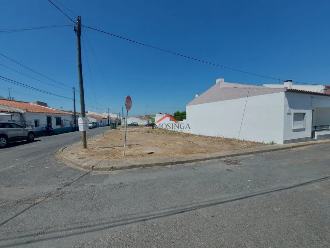 Terreno para Venda em Ferreira do Alentejo e Canhestros Foto 3