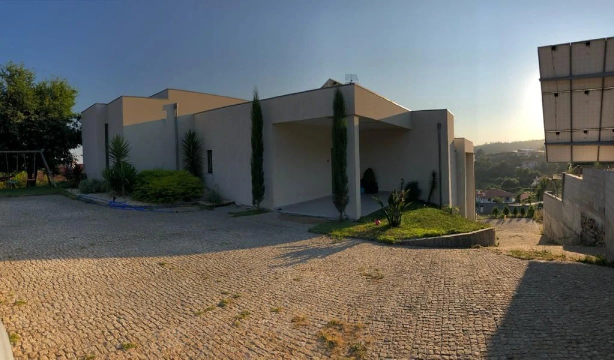 Moradia T3 para Venda em Silva Escura e Dornelas Foto 20